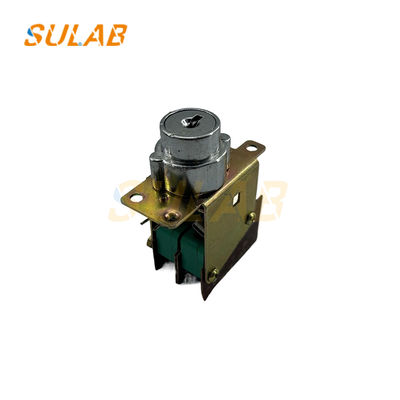 کلید قفل برق پله ی بالا Y127930G05 قطعات پله ی بالا میتسوبیشی
