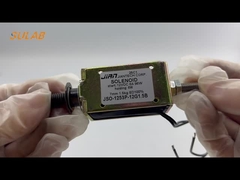 جعبه قدرت کنترل پرتاب UKZ-01 بند بند طناب مطابقت JSO-1253P-12G1.5B الکترومغناطیس