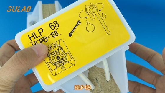 لیوان روغن آسانسور SC HLP 68 ٬ لیوان روغن آسانسور پلاستیکی ABS با باز شدن 3 سانتی متری برای ریل های راهنمای ماشین و ضد وزن