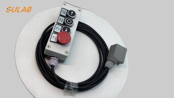 جعبه کنترل TKE با دکمه توقف اضطراری و نمایش کد خطا در زمان واقعی و استانداردهای ایمنی EN 81-20
